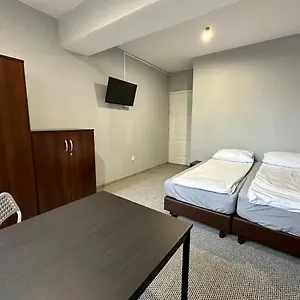 https://blue-old-town-by-friendly-hostel.poznan-hotels.com